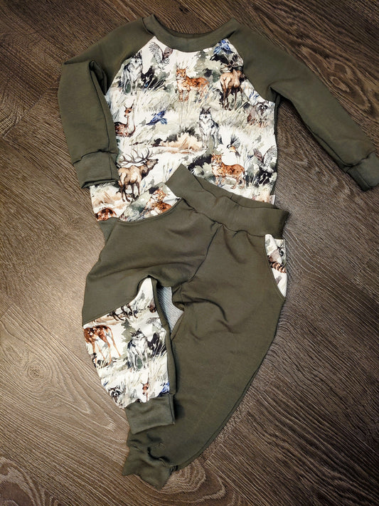 Trendy Toddler Tracksuit - Mountain forest